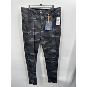 NWT Democracy Absolution Booty Lift Jegging Gray Camo Pants Women's Size 14